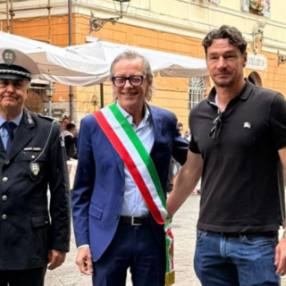 Albenga | Alessio Scarpi a"4 passi nelle piazze", l'ex portiere di Genoa e Cagliari a sostegno del progetto educativo