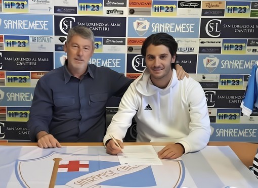 Calcio: la Sanremese si iscriverà alla Serie D, il presidente Masu "Siamo partiti dal rinnovo del contratto a Gagliardi" Calcio: la Sanremese si iscriverà alla Serie D, il presidente Masu "Siamo partiti dal rinnovo del contratto a Gagliardi"