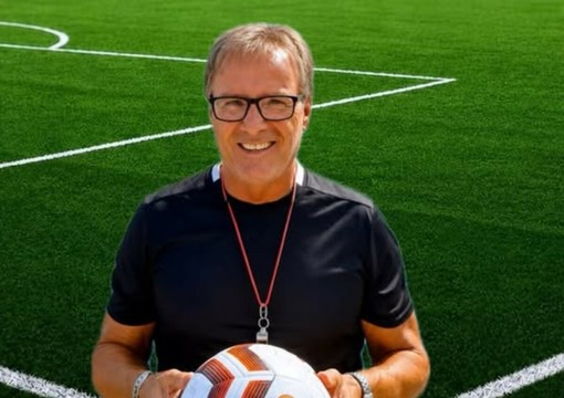 Calcio giovanile | Tonino Sacco riparte dallo Speranza, allenerà la leva 2010/2011 Calcio giovanile | Tonino Sacco riparte dallo Speranza, allenerà la leva 2010/2011