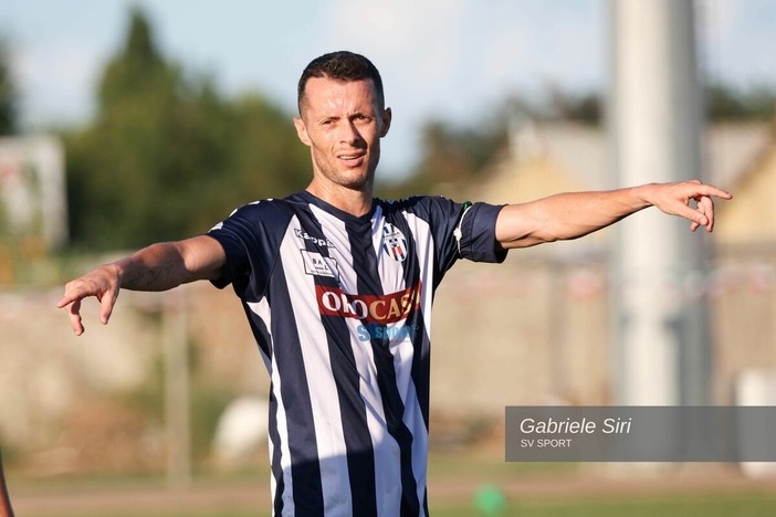 Calcio | Savona. Sogno si vuole godere ogni istante in biancoblu: "Annata da vivere a pieno, contro la Cairese siamo ripartiti con una buona prestazione" (VIDEO)