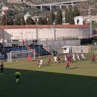 Calcio, Serie D. Pasticcio Imperia, manca un under in campo. Il Saluzzo preannuncia ricorso Calcio, Serie D. Pasticcio Imperia, manca un under in campo. Il Saluzzo preannuncia ricorso