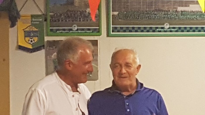 Calcio. Amici e compagni per sempre: Gianni Tobia e Diego Puppo hanno festeggiato insieme il rispettivo compleanno Calcio. Amici e compagni per sempre: Gianni Tobia e Diego Puppo hanno festeggiato insieme il rispettivo compleanno