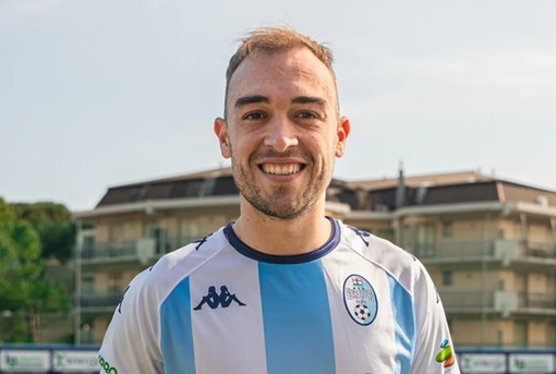 Calcio | Pietra Ligure. Porta inviolata per Vernice contro la Lavagnese: "La classifica si fa guardare, ma dobbiamo continuare ad essere affamati" (VIDEO) Calcio | Pietra Ligure. Porta inviolata per Vernice contro la Lavagnese: "La classifica si fa guardare, ma dobbiamo continuare ad essere affamati" (VIDEO)