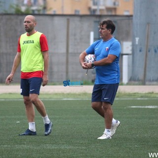 Calcio | Vado. Sabato in campo contro il Grosseto, mister Riolfo: "Mancano tanti punti al nostro obiettivo, non possiamo permetterci rilassamenti"
