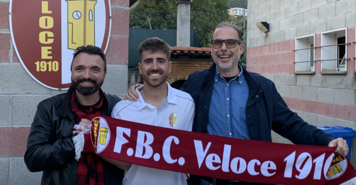 Calciomercato, Veloce. I granata blindano De Luca: "Tante sirene di mercato, ma il capitano resta con noi" Calciomercato, Veloce. I granata blindano De Luca: "Tante sirene di mercato, ma il capitano resta con noi"