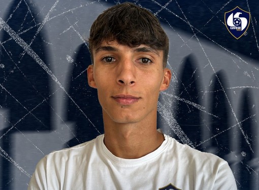Calciomercato. Daniele Bolcano sbarca in Serie C, contratto biennale con la Cavese per il centrale di Celle Ligure Calciomercato. Daniele Bolcano sbarca in Serie C, contratto biennale con la Cavese per il centrale di Celle Ligure