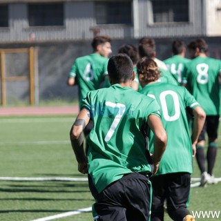 Calcio, Serie D. Non c'è sabato senza anticipo, alle 16:00 il fischio d'inizio di Sestri Levante - Castellanzese