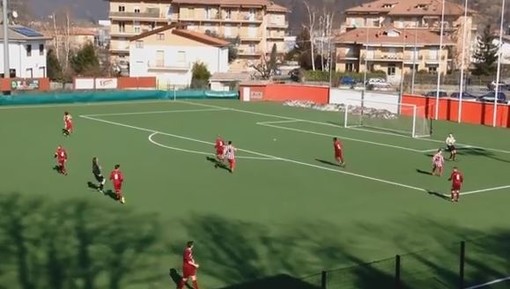 Calcio, Terza Categoria. L'Alassio insegue record, il Cengio attende l'avversaria playoff Calcio, Terza Categoria. L'Alassio insegue record, il Cengio attende l'avversaria playoff