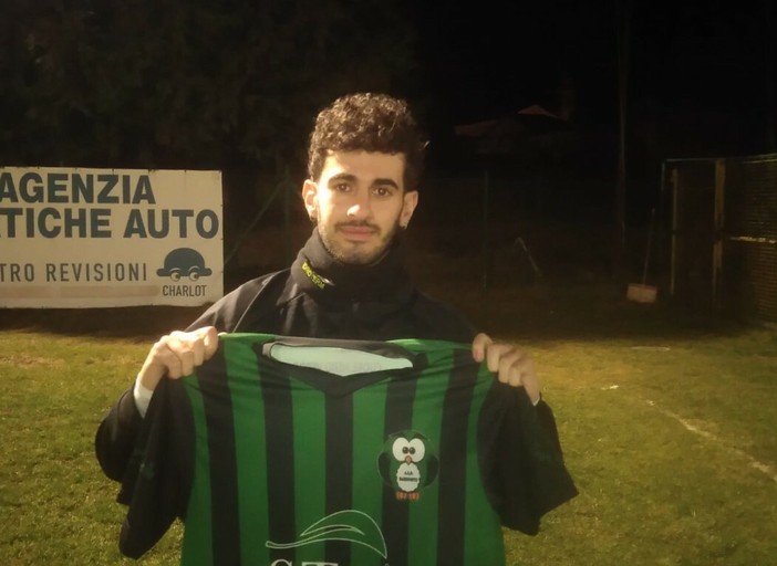 Calciomercato. Il Bardineto amplia il centrocampo con Francesco Guallini Calciomercato. Il Bardineto amplia il centrocampo con Francesco Guallini