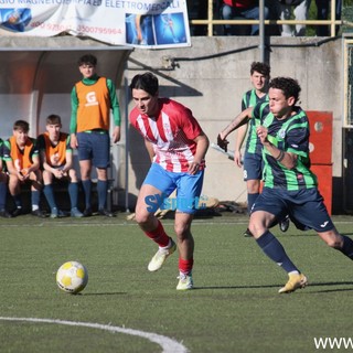 Calcio, Juniores. Oggi l'ultimo atto, Finale - Legino, a chi la coppa?
