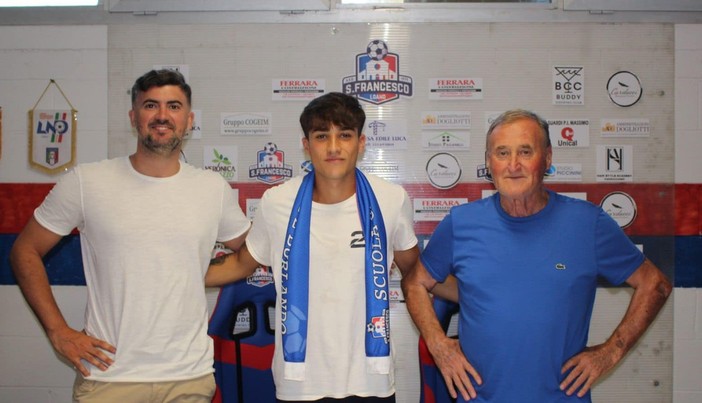 Calciomercato. La S.F. Loano si muove ancora, dal Vado c'è Tommaso Carinci Calciomercato. La S.F. Loano si muove ancora, dal Vado c'è Tommaso Carinci