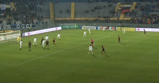 Calcio: gli highlights di Pisa - Albissola con i gol di Moscardelli e Cais (VIDEO)