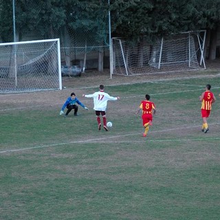 Calcio. Gli allenatori della San Filippo Neri replicano al Borghetto: "Esagerato affermare che abbiamo subito 15 tiri verso la porta" Calcio. Gli allenatori della San Filippo Neri replicano al Borghetto: "Esagerato affermare che abbiamo subito 15 tiri verso la porta"