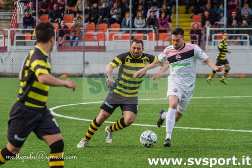 Calcio, Alassio FC. Il primo rinforzo arriva dietro la scrivania: dal Legino ecco Fabio Ferrando Calcio, Alassio FC. Il primo rinforzo arriva dietro la scrivania: dal Legino ecco Fabio Ferrando