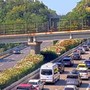 Tamponamento tra quattro auto e un camion nella galleria Pecorile sull'A10 a Celle: traffico in tilt