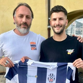 Calciomercato, Savona. Subito un colpo da Eccellenza, Elia Zunino è biancoblu Calciomercato, Savona. Subito un colpo da Eccellenza, Elia Zunino è biancoblu