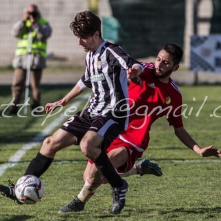 Calcio, Albenga. Frattura scomposta del malleolo per Welti: "Siamo tutti vicini ad Andrea"