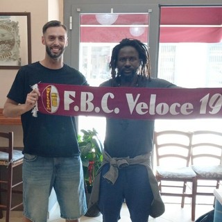 Calciomercato | Colpo Veloce, Fonjock ritrova in granata Guarco: "Qui per lui, vogliamo essere un riferimento per i giovani della squadra"