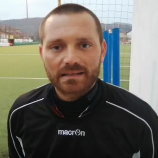 Calcio, Pontelungo. Daniele Illiano sorride dentro e fuori dal campo: "Trovato un grande ambiente, a Carcare un match di alto profilo" (VIDEO) Calcio, Pontelungo. Daniele Illiano sorride dentro e fuori dal campo: "Trovato un grande ambiente, a Carcare un match di alto profilo" (VIDEO)
