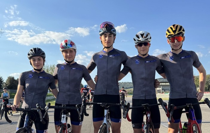Doria Nuoto Loano. Grandi prove al Campionato Duathlon giovani: Gabriele Ferrara vince il titolo tricolore, terzo posto nella prova di squadra Doria Nuoto Loano. Grandi prove al Campionato Duathlon giovani: Gabriele Ferrara vince il titolo tricolore, terzo posto nella prova di squadra