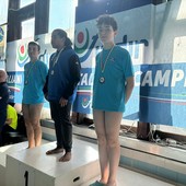 Rafael Caglieris campione italiano nei 50 stile libero: tripletta Doria Nuoto Loano ai Campionati FISDIR