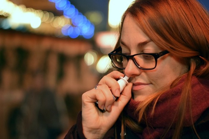 Naso chiuso: rimedi efficaci per liberare subito le vie respiratorie Naso chiuso: rimedi efficaci per liberare subito le vie respiratorie