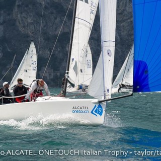 Vela: Franco Solerio vince l'Eurocup e si laurea campione italiano J/70 a Riva del Garda
