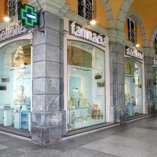 Farmacie, laboratorio galenico, deblistering e ortopedia: tutti i servizi della realtà Saettone