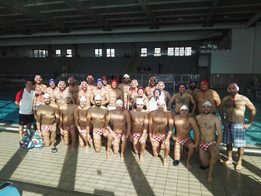 Pallanuoto, giornata speciale alla piscina “Zanelli” con il teambuilding tra Creditis Gruppo Banca Carige e Rari Nantes Savona