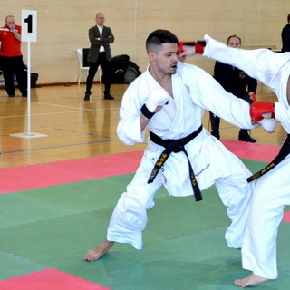 Grande successo con 350 atleti di 12 società al campionato regionale Kata e Kumite della Fesik Grande successo con 350 atleti di 12 società al campionato regionale Kata e Kumite della Fesik