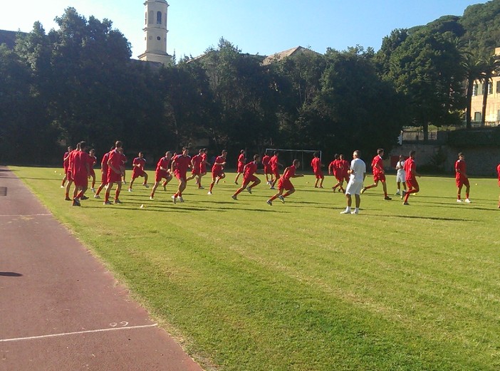 Calcio, Finale: Capra è al "Borel". Il D.G De Min: "Stiamo parlando" Calcio, Finale: Capra è al "Borel". Il D.G De Min: "Stiamo parlando"