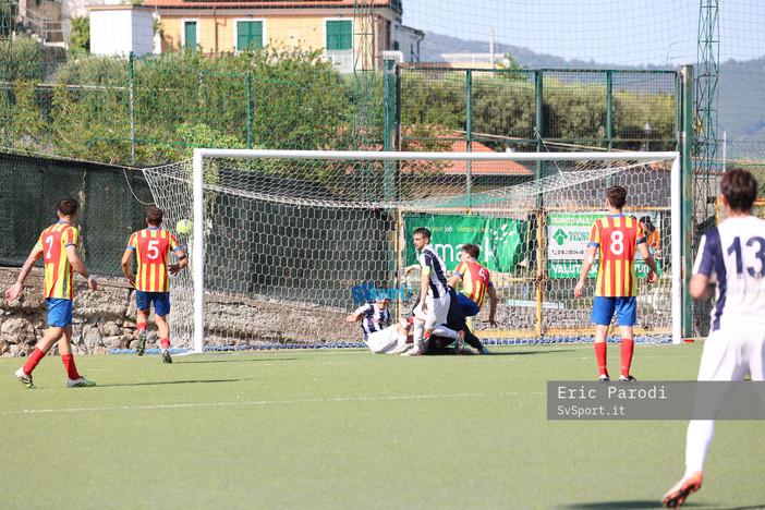 Calcio | Gara matta tra Finale e Savona, rivediamo i sette gol del Mazzucco (VIDEO)