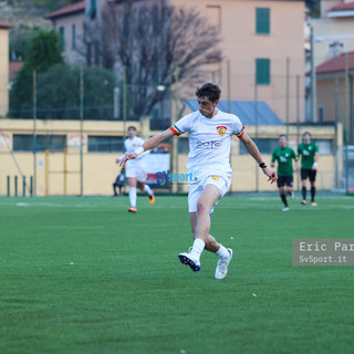 Polito, autore del gol che ha sbloccato la sfida al "Negrotto" e dell'assist per il momentaneo 1-2 di Vittori Polito, autore del gol che ha sbloccato la sfida al "Negrotto" e dell'assist per il momentaneo 1-2 di Vittori