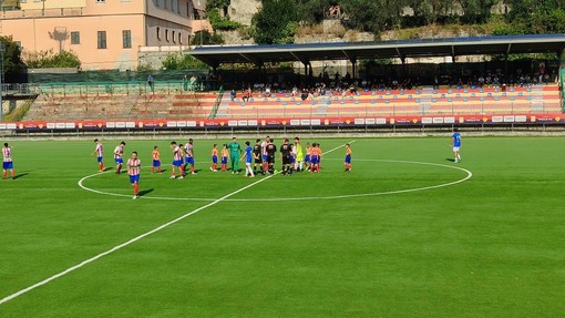 Calcio, Promozione. Il Finale va subito avanti, poi si scioglie nella ripresa: al "Borel" poker Cà de Rissi, 1-4 Calcio, Promozione. Il Finale va subito avanti, poi si scioglie nella ripresa: al "Borel" poker Cà de Rissi, 1-4