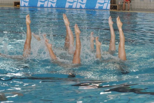 Nuoto Sincronizzato: parte domani alla Zanelli il Campionato Estivo Ragazze, in acqua anche la Rari Nantes Savona
