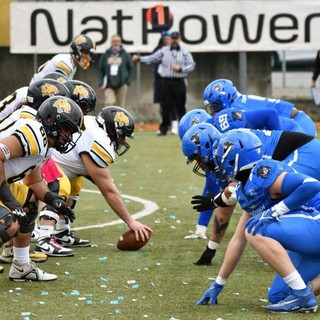 Football Americano. Gioco e grinta non bastano ai Pirates, i Giaguari Torino espugnano Luceto