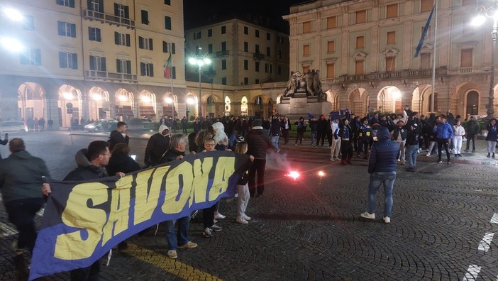 L'Inter vince il Derby ed è Campione d'Italia: anche a Savona esplode la gioia dei tifosi (FOTO e VIDEO)