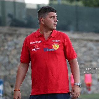 Calcio | Finale, inizia con tre punti la stagione di Alessi: "Grande approccio, dobbiamo gestire meglio la fatica" (VIDEO) Calcio | Finale, inizia con tre punti la stagione di Alessi: "Grande approccio, dobbiamo gestire meglio la fatica" (VIDEO)