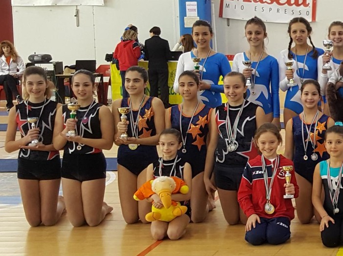 Ginnastica. Ad Albenga si è svolta 1a prova Regionale Rassegna UISP individuale e a squadra di ginnastica artistica Ginnastica. Ad Albenga si è svolta 1a prova Regionale Rassegna UISP individuale e a squadra di ginnastica artistica