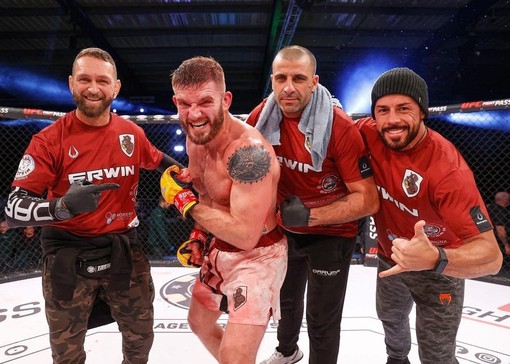 Kombat Team Alassio | Giacomo Michelis, da Imperia a Dublino: il talento italiano che si allena con i migliori Kombat Team Alassio | Giacomo Michelis, da Imperia a Dublino: il talento italiano che si allena con i migliori