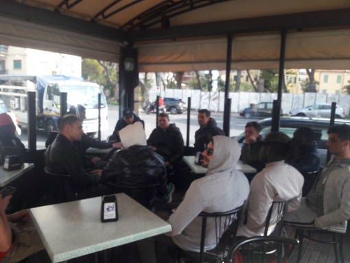 Calcio, Serie D. Argentina Arma, scoppia il caos: i calciatori della Prima Squadra rompono il silenzio: "Sono 4 mesi che non percepiamo un rimborso" Calcio, Serie D. Argentina Arma, scoppia il caos: i calciatori della Prima Squadra rompono il silenzio: "Sono 4 mesi che non percepiamo un rimborso"