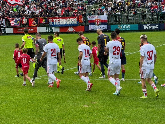 Genoa, un anno dopo il Mantova va di nuovo ko 3-2: il finalese Debenedetti in campo nella ripresa Genoa, un anno dopo il Mantova va di nuovo ko 3-2: il finalese Debenedetti in campo nella ripresa