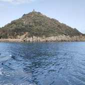 Outdoor | Albenga. Porto rifugio della Gallinara, approvato il nuovo regolamento. Tomatis: "Un patrimonio da rendere fruibile"