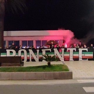 A Ceriale rivivono gli "Indians": ricordi ed emozioni alla presentazione del libro di Beppe Franzo