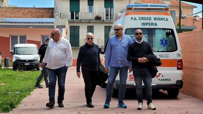 Imperia Calcio: palla in mano a Palazzo civico, ma l'allestimento della rosa resta un rebus