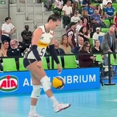 La pallavolista albisolese Ilaria Spirito conquista il web: virale il video dei palleggi prima di un match con la Nazionale