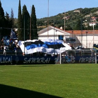 Calcio, Imperia: trasferte vietate anche ai parenti dei giocatori Calcio, Imperia: trasferte vietate anche ai parenti dei giocatori