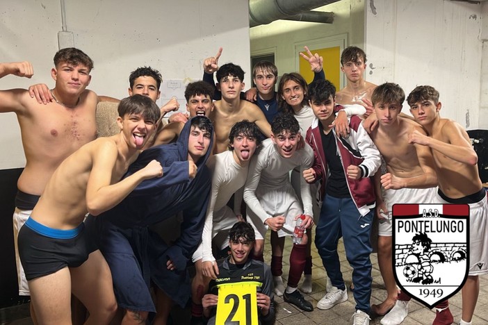 Calcio, Juniores. Esordio ok per il Pontelungo: Argentina Arma battuta 2-1 Calcio, Juniores. Esordio ok per il Pontelungo: Argentina Arma battuta 2-1