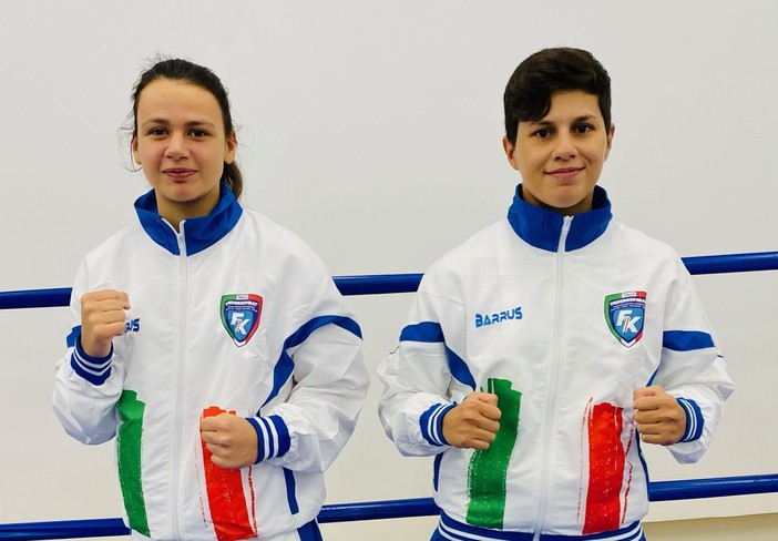 Kick Boxing Savate Savona. Chiara Vincis e Aurora Minasso sono pronte per i Campionati Europei Kick Boxing Savate Savona. Chiara Vincis e Aurora Minasso sono pronte per i Campionati Europei