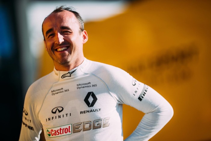 Kubica trionfa a Le Mans con la Ferrari: c’è anche il Santa Corona sul gradino più alto Kubica trionfa a Le Mans con la Ferrari: c’è anche il Santa Corona sul gradino più alto